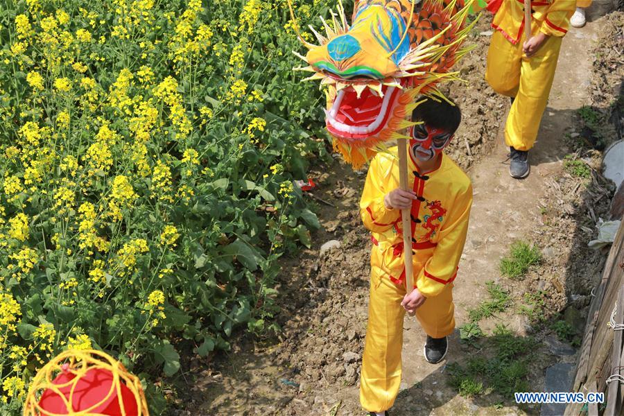 Patrimonio cultural intangible de Guizhou: danza del dragón de Longli