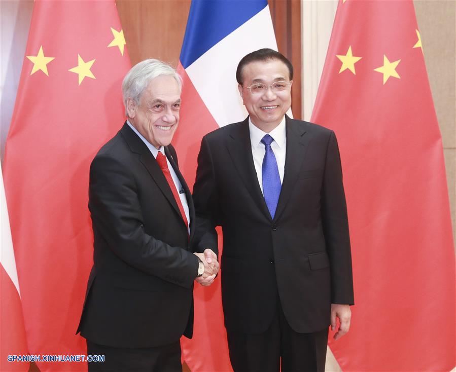 Primer ministro Li se reúne con presidente chileno