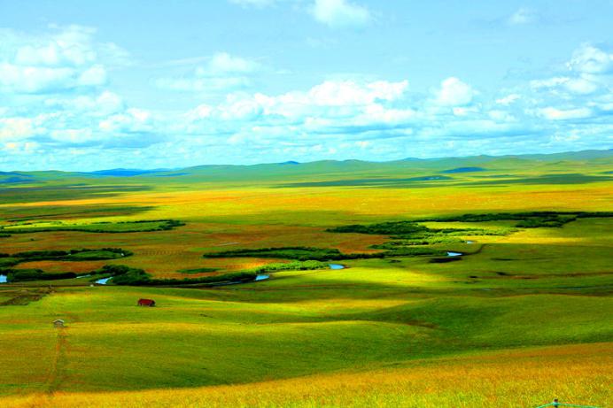 Los prados de Mongolia Interior a principios de oto?o son coloridos con un paisaje natural y pintoresco. Xing Jingping / Foto de Diario del Pueblo