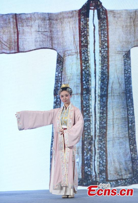 Museo Nacional de la Seda inaugura festival sobre Hanfu durante la dinastía Song