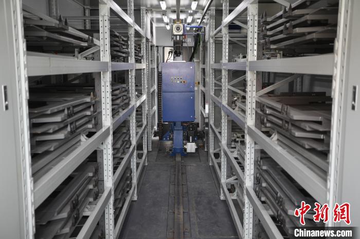 Inauguran la primera estación de cambio de baterías para coches de nueva energía de Shanghai 