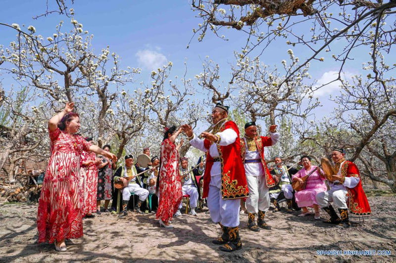 Xinjiang: Korla, la "Ciudad de la Pera"