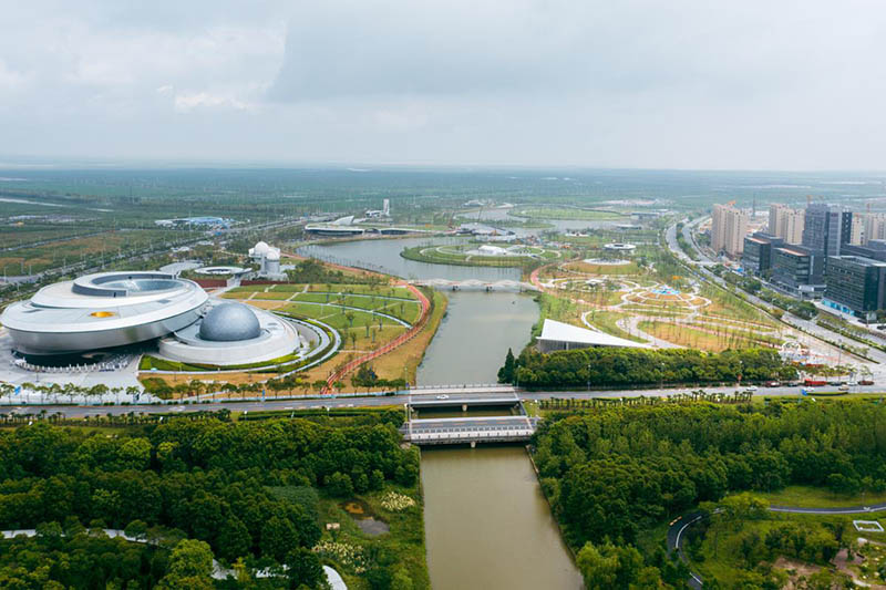 El parque es uno de los proyectos modelo del programa piloto nacional "Ciudad Esponja". [Foto proporcionada a chinadaily.com.cn]