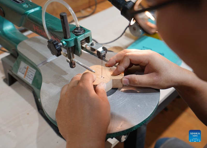 Fabulosas instalaciones mecánicas de madera nacen en Shijiazhuang, Hebei