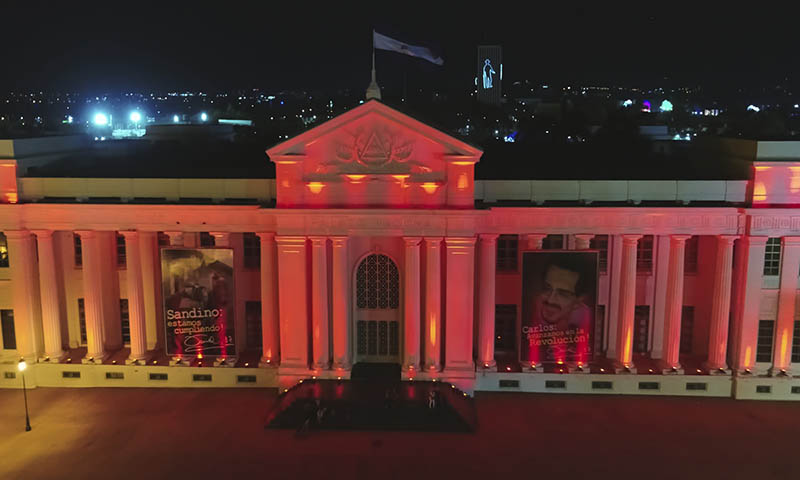 El Palacio Nacional de la Cultura, en Managua, capital de Nicaragua, se iluminó de rojo en honor a los Juegos Olímpicos de Invierno Beijing 2022 y el A?o Nuevo Chino. (Foto: Embajada de China en Nicaragua)