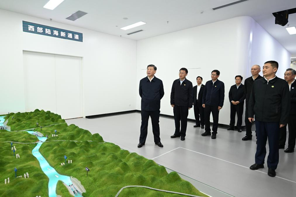 Xi inspecciona ciudad meridional china de Nanning