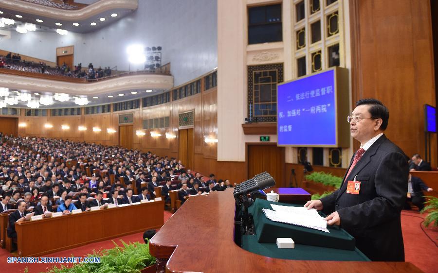 China fortalecerá legislación ambiental frente a niebla tóxica prolongada 